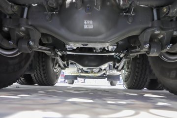 �����ǵ¿�SITRAK G7S ȫ��֮�� 15.3L���� 620���� 6X4 �й�����16�� ǣ����ͼƬ