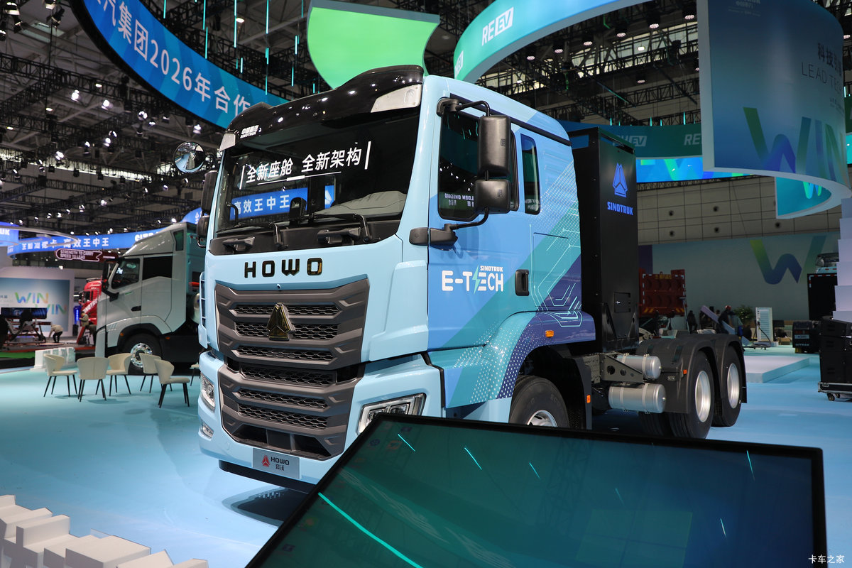 ����HOWO TX EV 6X4����ʽ���綯ǣ���� 400.619kWh���