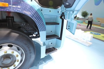 ����HOWO TX EV 6X4����ʽ���綯ǣ���� 400.619kWhͼƬ