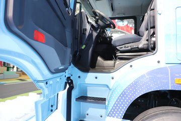 ����HOWO TX EV 6X4����ʽ���綯ǣ���� 400.619kWhͼƬ