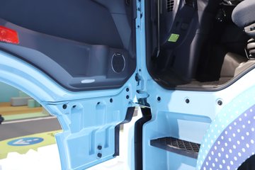 ����HOWO TX EV 6X4����ʽ���綯ǣ���� 400.619kWhͼƬ