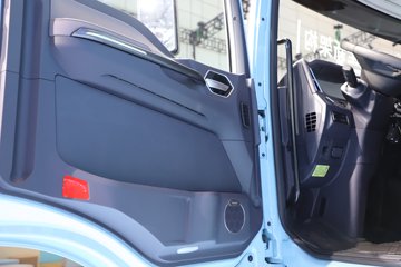 ����HOWO TX EV 6X4����ʽ���綯ǣ���� 400.619kWhͼƬ