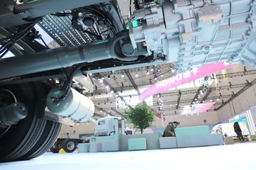 ����HOWO TX EV 6X4����ʽ���綯ǣ���� 400.619kWhͼƬ