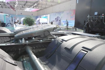 ����HOWO TX EV 6X4����ʽ���綯ǣ���� 400.619kWhͼƬ