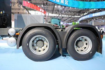 ����HOWO TX EV 6X4����ʽ���綯ǣ���� 400.619kWhͼƬ