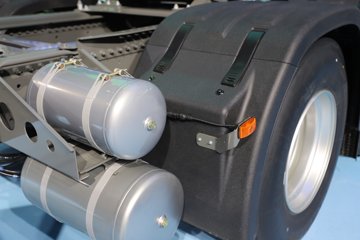 ����HOWO TX EV 6X4����ʽ���綯ǣ���� 400.619kWhͼƬ