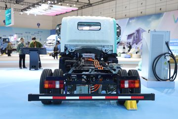 ����HOWOͳ˧ 4.15�׵��Ŵ��綯�����Ῠ ����ʱ��140.41kWhͼƬ