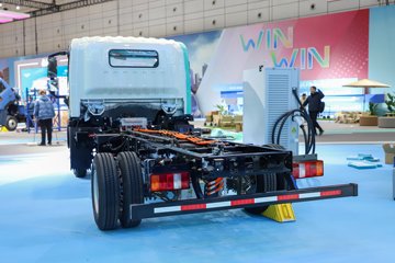 ����HOWOͳ˧ 4.15�׵��Ŵ��綯�����Ῠ ����ʱ��140.41kWhͼƬ