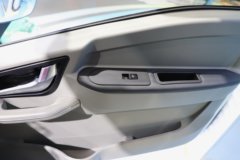 重汽HOWO统帅 4.15米单排纯电动栏板轻卡 宁德时代140.41kWh