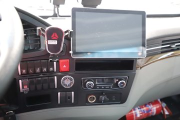 ����HOWOͳ˧ 4.15�׵��Ŵ��綯�����Ῠ ����ʱ��140.41kWhͼƬ