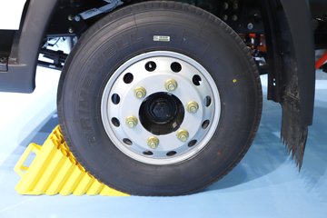 ����HOWOͳ˧ 4.15�׵��Ŵ��綯�����Ῠ ����ʱ��140.41kWhͼƬ