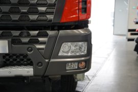 东风天龙KC&nbsp;随车吊外观图片