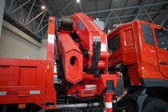 东风商用车 天龙KC 400马力 8X4 柴油 AMT自动档 随车起重运输车