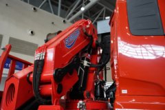 东风商用车 天龙KC 400马力 8X4 柴油 AMT自动档 随车起重运输车