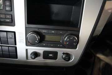 �������ó���������KC 8X4 8.8�״��綯��ж�� ����ʱ��600kWhͼƬ