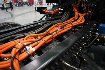 �������ó���������KC 8X4 8.8�״��綯��ж�� ����ʱ��600kWhͼƬ