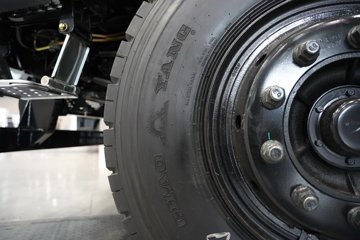 �������ó���������KC 8X4 8.8�״��綯��ж�� ����ʱ��600kWhͼƬ