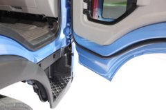 重汽HOWO统帅PRO 4.15米单排纯电动栏板轻卡 宁德时代165.15kWh