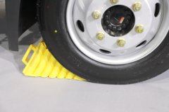 重汽HOWO统帅PRO 4.15米单排纯电动栏板轻卡 宁德时代165.15kWh