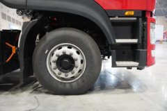 东风商用车东风天龙KL 4X2 纯电动牵引车 宁德时代400kWh