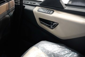 �������ó���������KL 4X2 ���綯ǣ���� ����ʱ��400kWhͼƬ