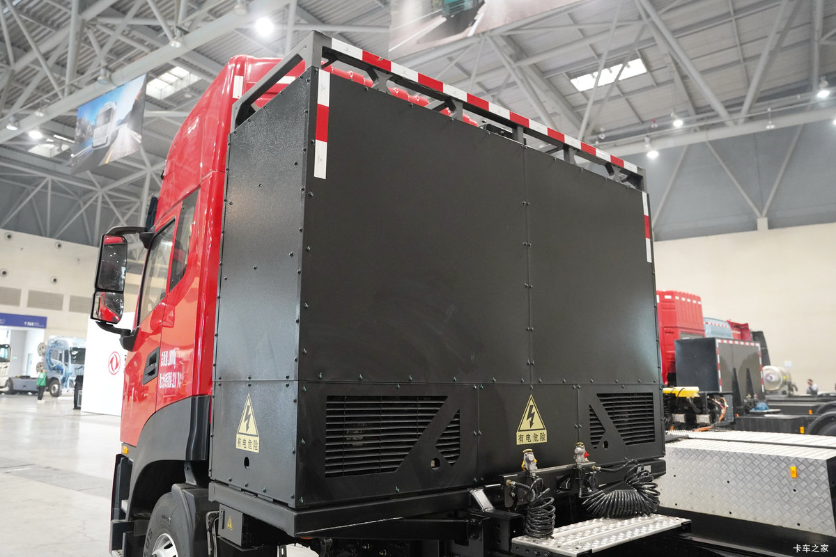 �������ó���������KL 4X2 ����ʽ���綯ǣ���� ����ʱ��400kWh���