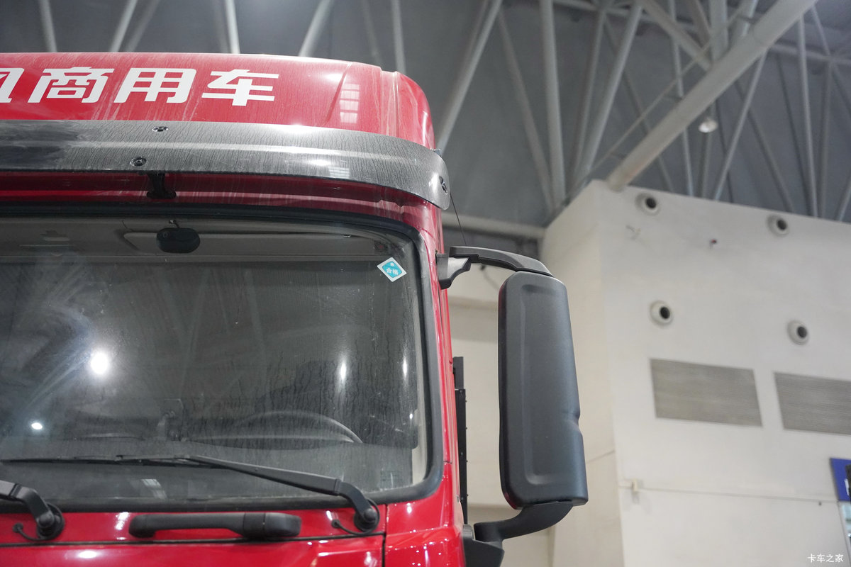 �������ó���������KL 4X2 ����ʽ���綯ǣ���� ����ʱ��400kWh���