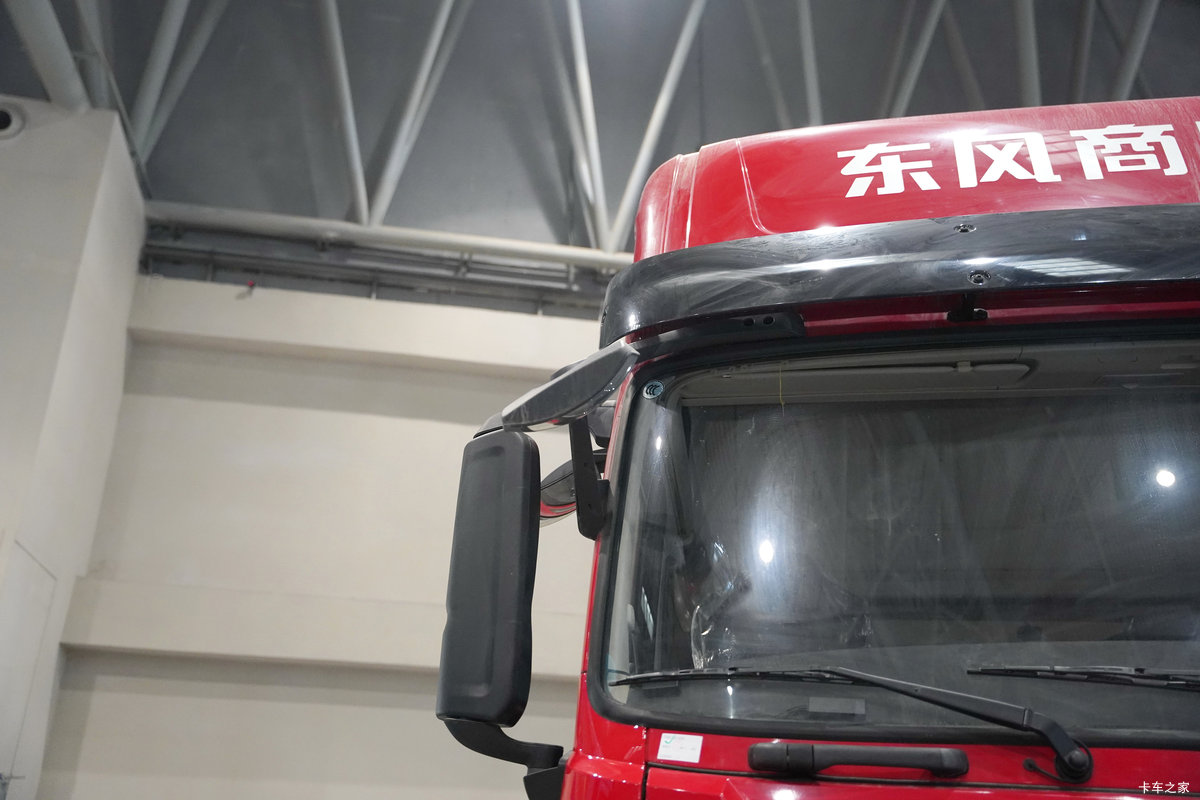 �������ó���������KL 4X2 ����ʽ���綯ǣ���� ����ʱ��400kWh���