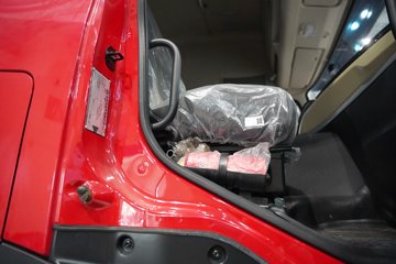 �������ó���������KL 4X2 ����ʽ���綯ǣ���� ����ʱ��400kWhͼƬ