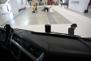 �������ó���������KL 4X2 ����ʽ���綯ǣ���� ����ʱ��400kWhͼƬ