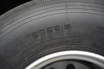 �������ó���������KL 4X2 ����ʽ���綯ǣ���� ����ʱ��400kWhͼƬ