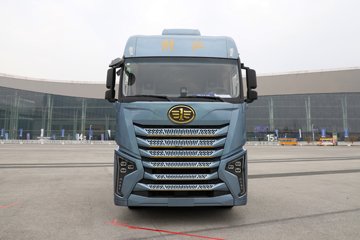 鹰航&nbsp;牵引车外观                                                图片