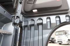 解放鹰航 智尊L版 15.6L LNG 660马力 6X4 一汽解放12档 AMT自动档 牵引车