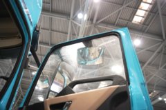 东风商用车东风天龙KL 6X4 纯电动牵引车 宁德时代600kWh