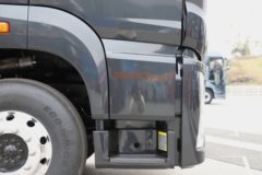 解放鹰腾 13.2L柴油 580马力 6X4 一汽解放12档 AMT自动档 牵引车