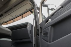 解放鹰腾 13.2L柴油 580马力 6X4 一汽解放12档 AMT自动档 牵引车