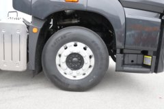 解放鹰腾 13.2L柴油 580马力 6X4 一汽解放12档 AMT自动档 牵引车