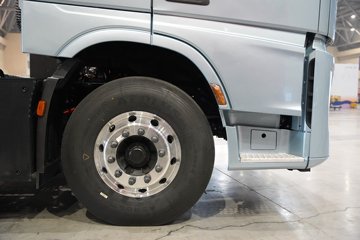 �������ó���������KL 6X4 ���綯ǣ���� ����ʱ��400kWhͼƬ