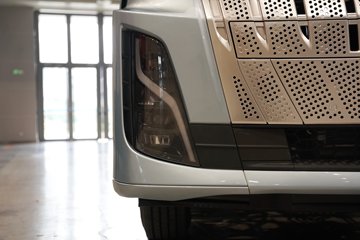 �������ó���������KL 6X4 ���綯ǣ���� ����ʱ��400kWhͼƬ