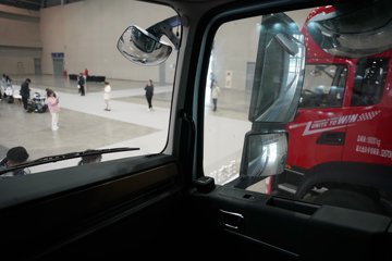 �������ó���������KL 6X4 ���綯ǣ���� ����ʱ��400kWhͼƬ