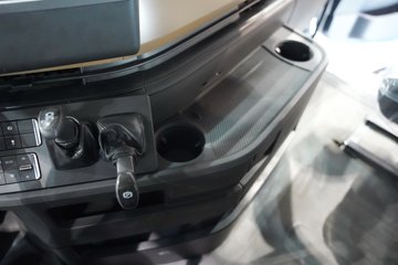 �������ó���������KL 6X4 ���綯ǣ���� ����ʱ��400kWhͼƬ