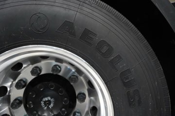 �������ó���������KL 6X4 ���綯ǣ���� ����ʱ��400kWhͼƬ