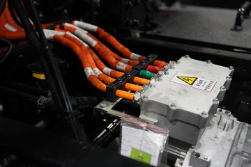 �������ó���������KL 6X4 ���綯ǣ���� ����ʱ��400kWhͼƬ