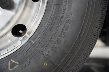 �������ó���������KL 6X4 ���綯ǣ���� ����ʱ��400kWhͼƬ