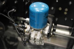 东风商用车东风天龙KL 6X4 纯电动牵引车 欣旺达352kWh