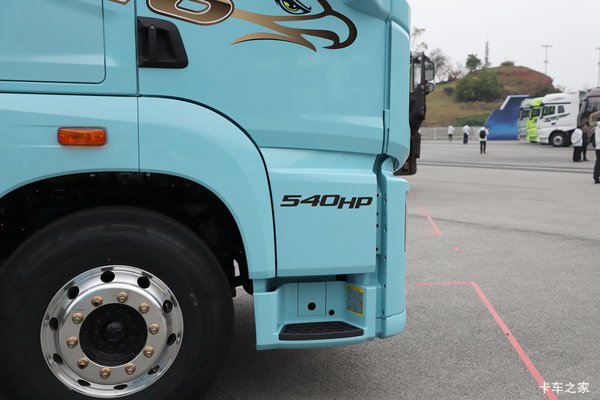 解放JH6牵引车东莞市火热促销中 让利高达3万