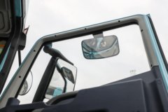 青岛解放 JH6 智越版 540马力 6X4 LNG自动档牵引车(法士特16档) 青岛解放 JH6 智越版 540马力 6X4 LNG自动档牵引车(法士特16档)