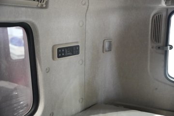 �������ó���������KL 6X4 ����ʽ���綯ǣ���� ����ʱ��600kWhͼƬ