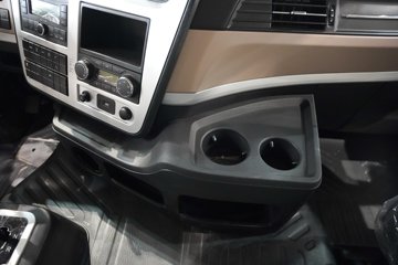 �������ó���������KL 6X4 ����ʽ���綯ǣ���� ����ʱ��600kWhͼƬ