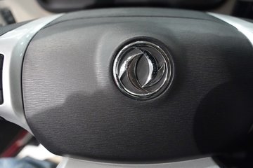 �������ó���������KL 6X4 ����ʽ���綯ǣ���� ����ʱ��600kWhͼƬ